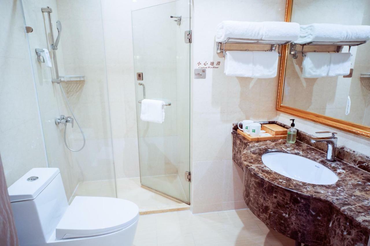 Ibis Styles Guangzhou Panyu Shiqiao Hotel Exterior photo